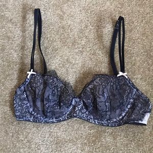 Victoria Secret bra
